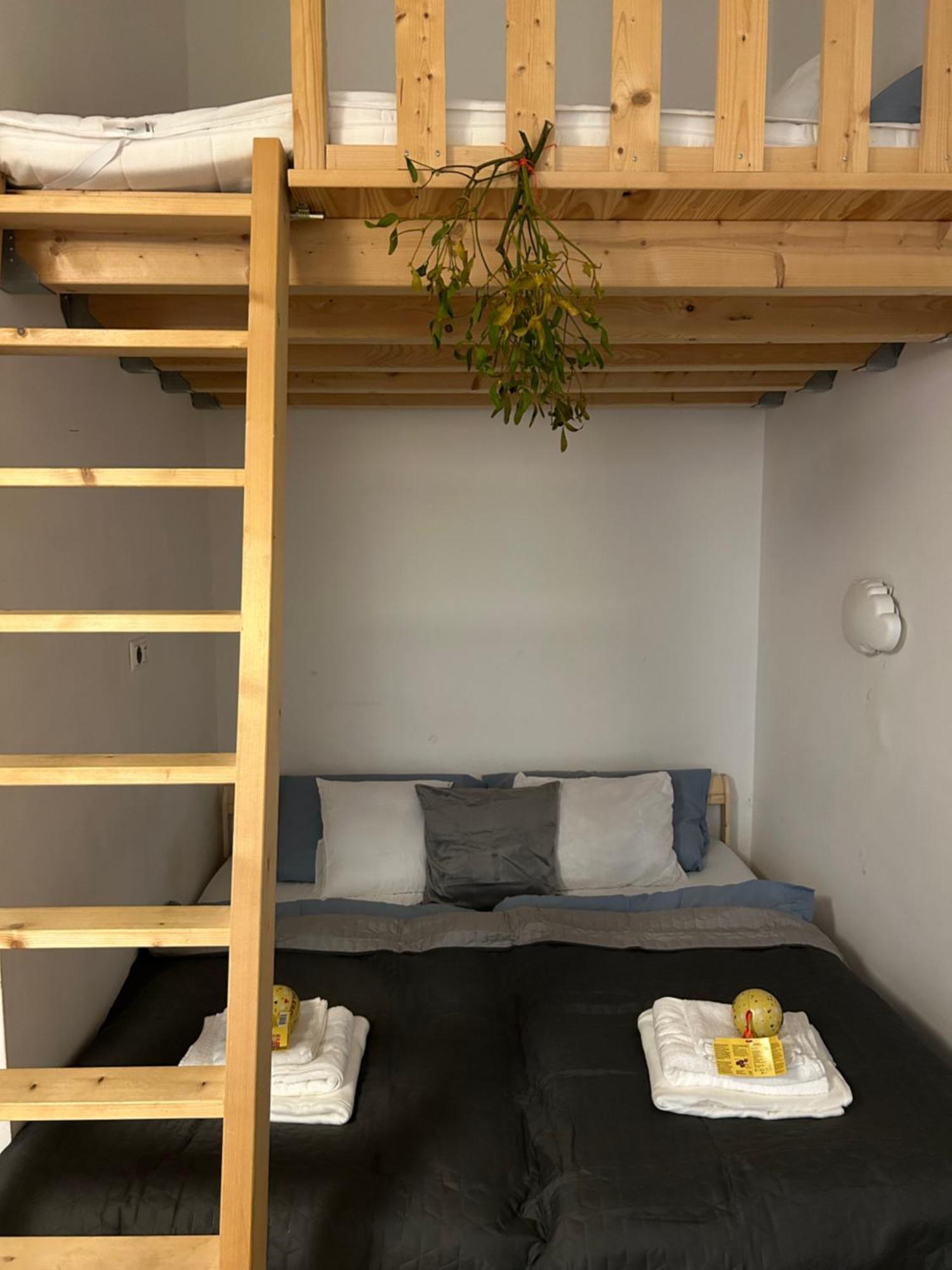 Downtown Apartment Bianca Bratislava Bagian luar foto